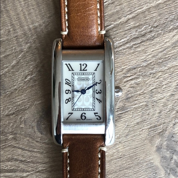⭐️COACH GENUINE LEATHER BRACELET WATCH⭐️ - Picture 1 of 7